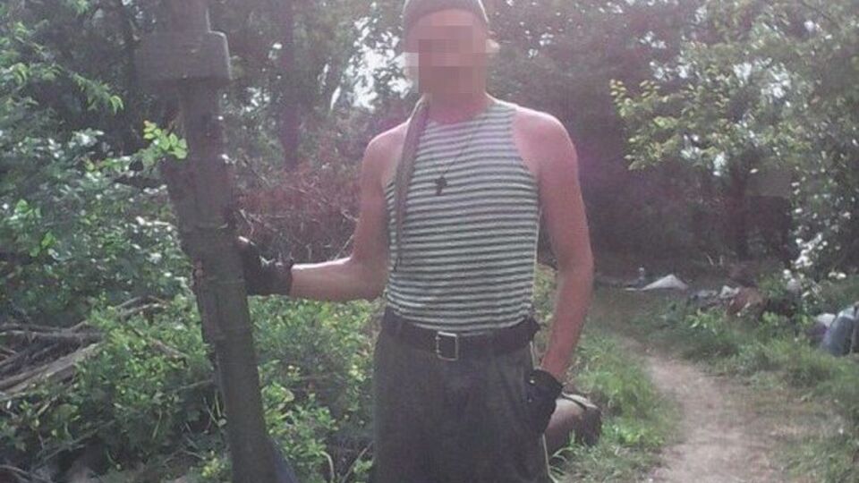 Бойовик брав активну участь у бойових діях проти українських військових під Савур-Могилою, поблизу донецького аеропорту, а також Горлівки, Пісків, Ясинуватої та Авдіївки