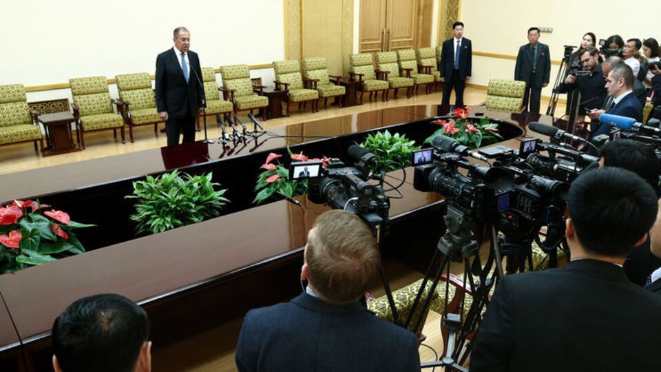 Лавров на пресс-конференции после переговоров со своим северокорейским коллегой