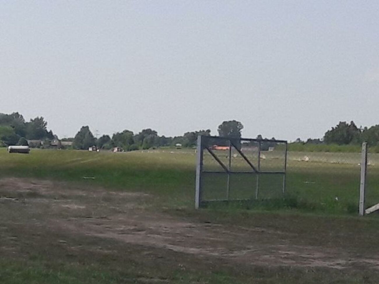 Літак впав на поле