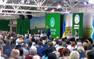 Представники політпроектів олігархів розглядали ці вибори як підготовку до президентської та парламентської кампаній, упевнені партійці