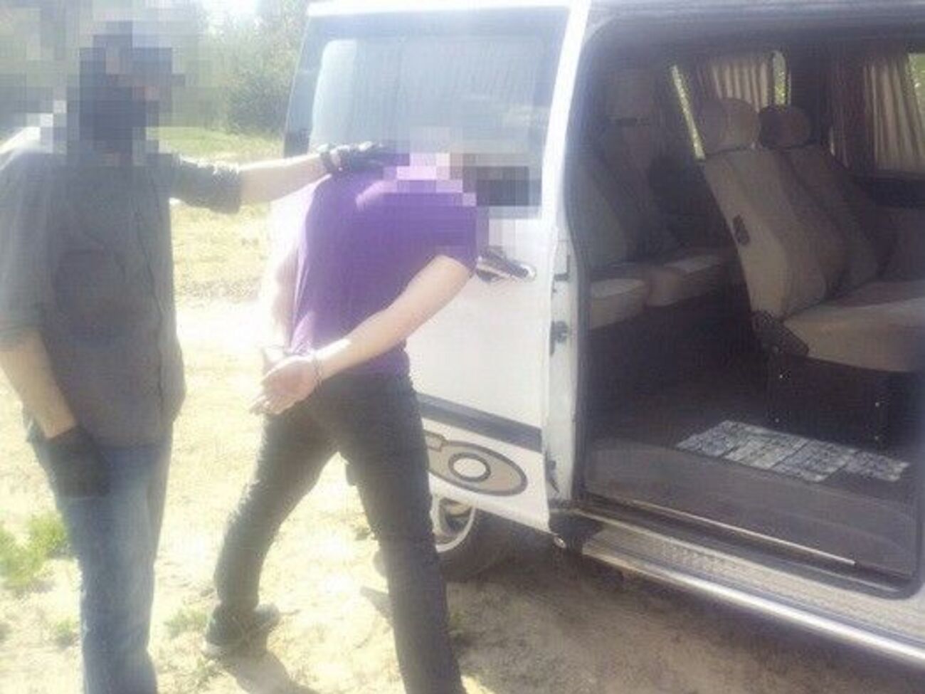 Оперуповноваженого затримали в одному з райцентрів Київської області після отримання другої частини хабара