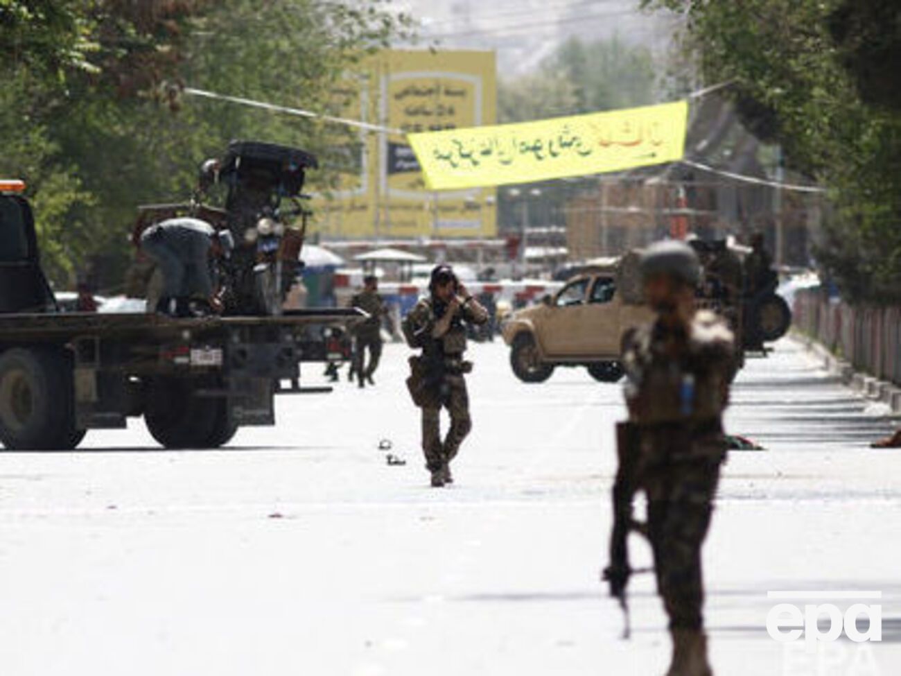 Пока никто не взял на себя ответственность за произошедшее