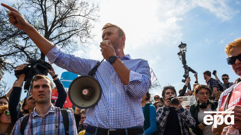 Навальний: Хоч мій особистий мітинг тривав хвилин десять, це чисте щастя бути оточеним гарними людьми