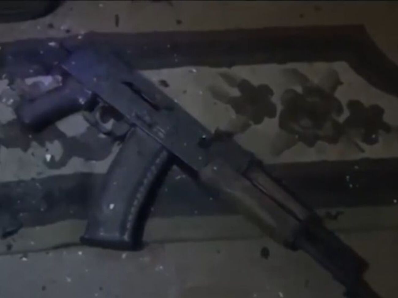 Автомат бойовика, який напав на російських силовиків