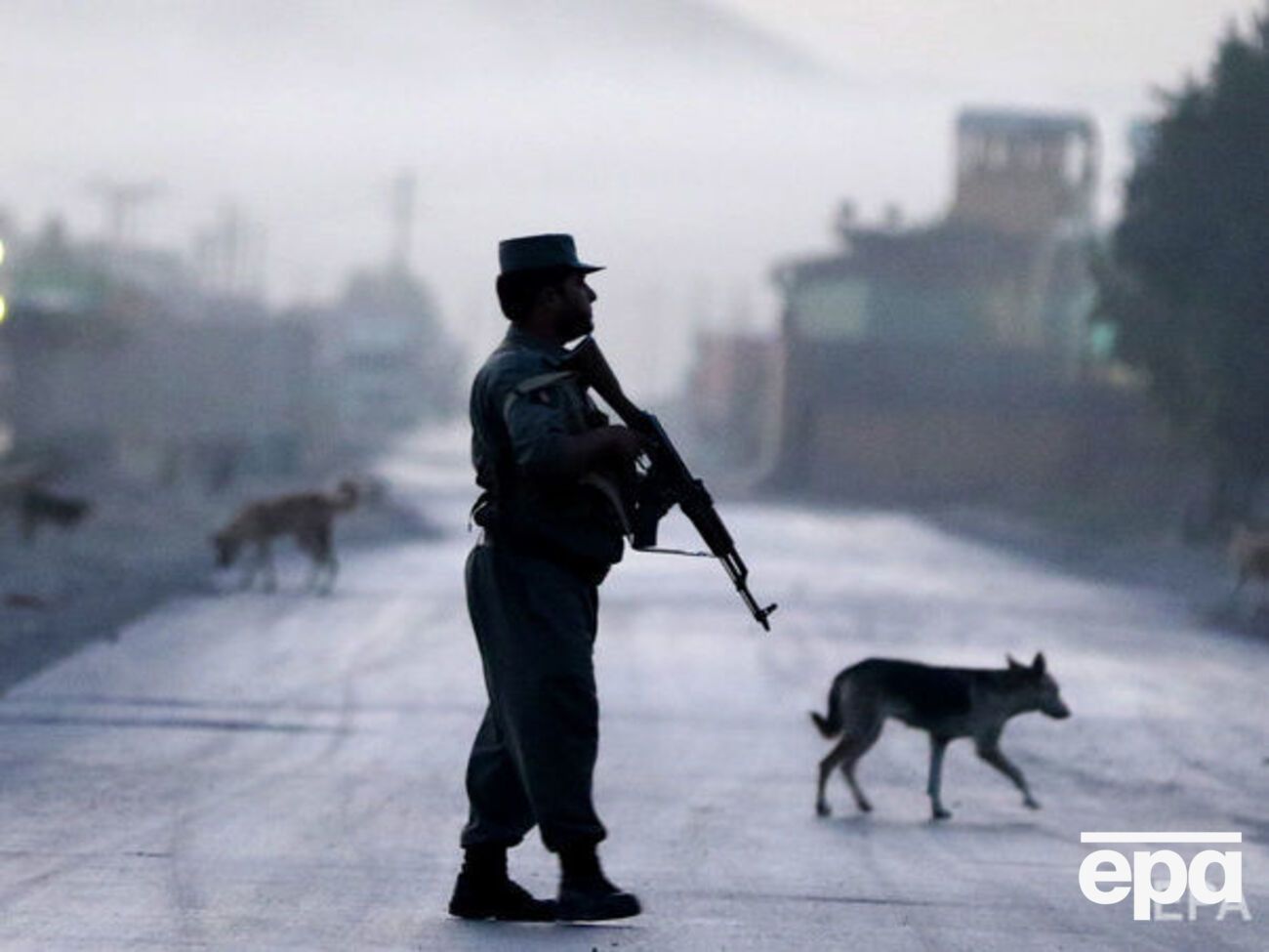 Пока никто не взял на себя ответственность за произошедшее