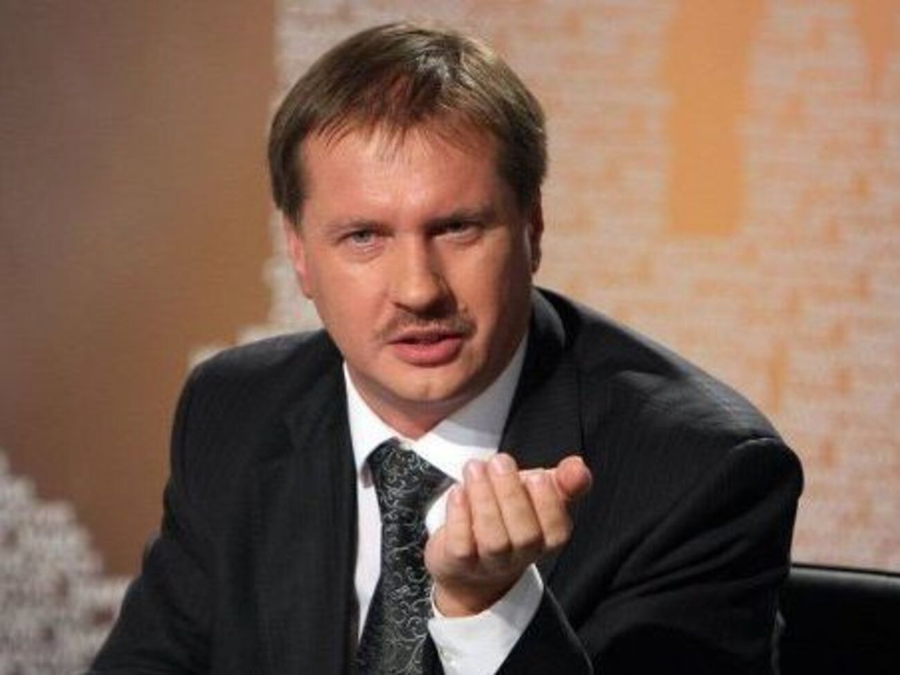 Є в запорєбриковому королівстві одна позитивна традиція – царєубійство. Чи не пора б уже відновити хороший звичай старої імперської Росії?