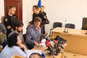 Сегодня суд уже отказал защите Лусварги в отводе коллегии судей