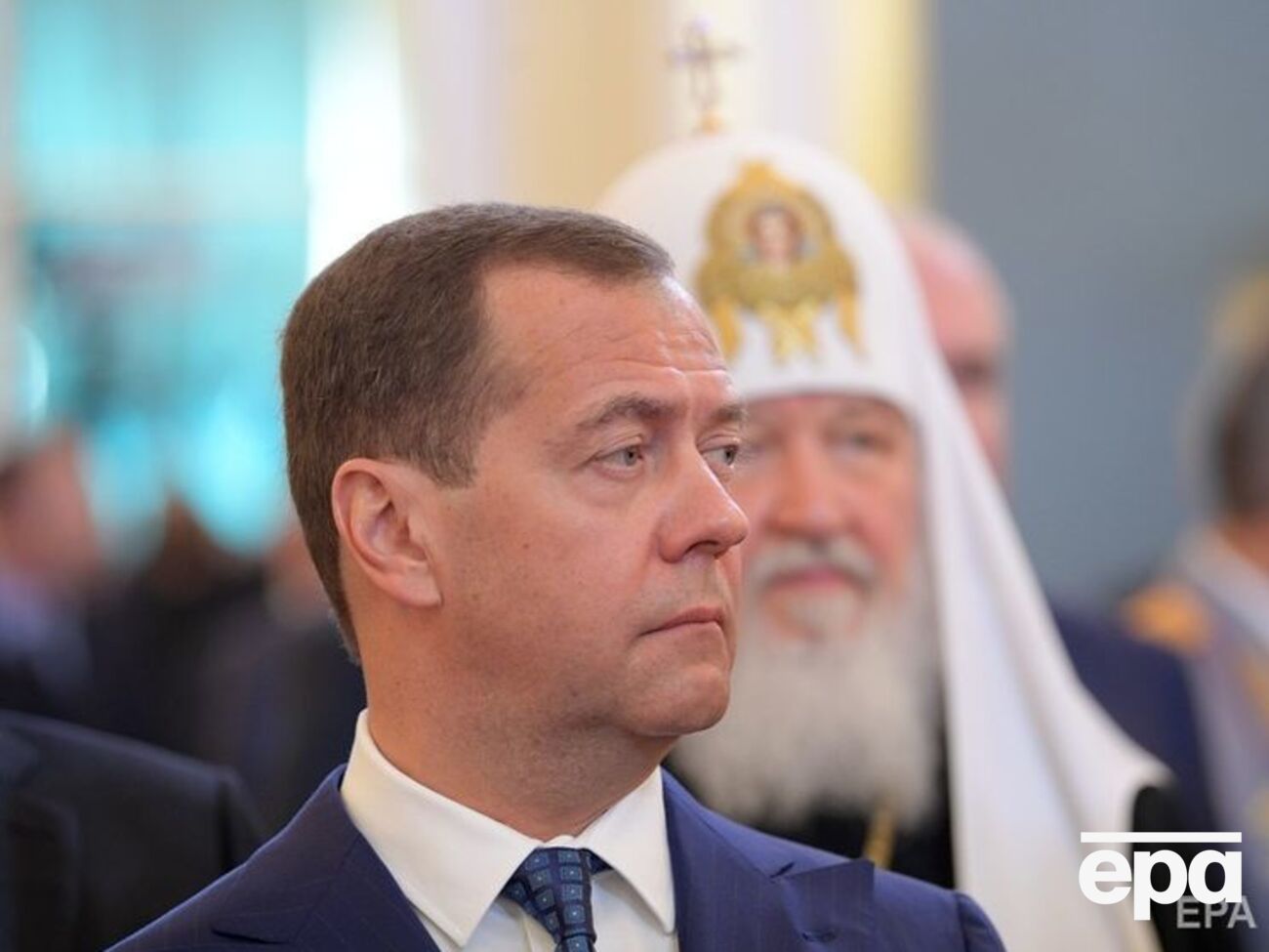 Медведева могут утведить премьером РФ 8 мая