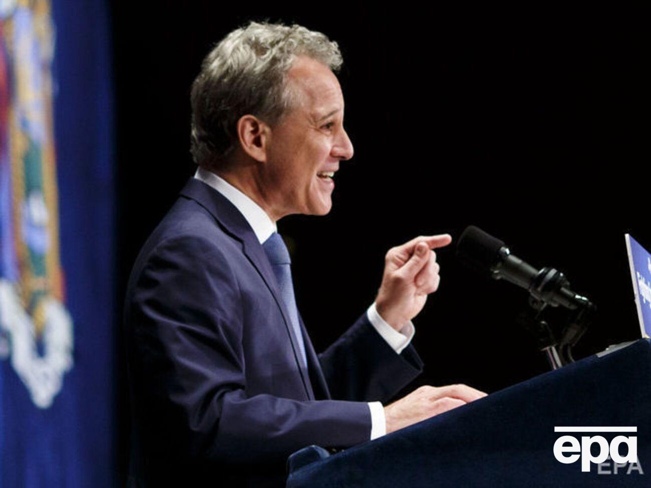 Шнайдерман уволился через три часа после публикации расследования