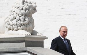 Путин 7 мая четвертый раз вступил в должность президента РФ