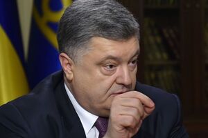Порошенко отметил, что Украине, безусловно, нужны миротворцы, так как на востоке страны каждый день гибнут мирные жители и военные
