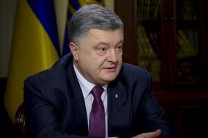 Порошенко заявил, что президент РФ Владимир Путин хочет отвоевать Украину, вернуть Советский Союз или Российскую империю