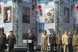 Порошенко: Мы стремимся построить новую систему международной безопасности
