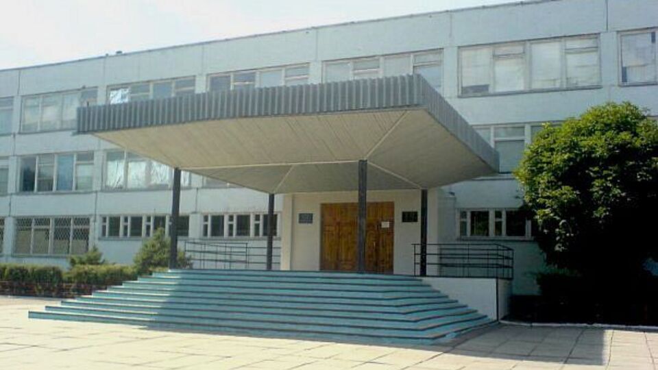 Дітям стало зле на лінійці, одного учня госпіталізували