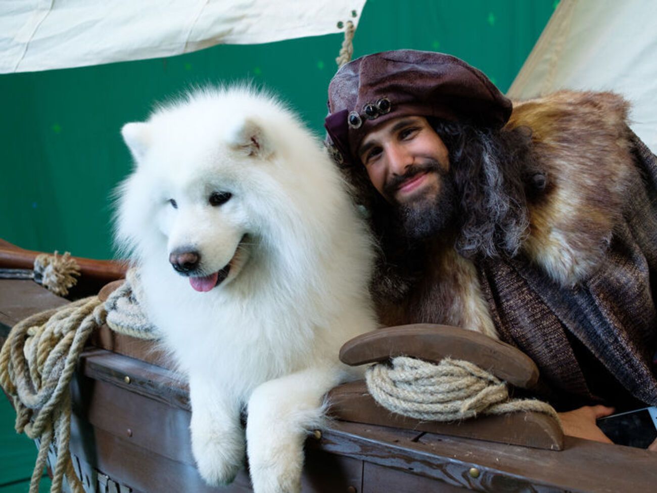 В сцене покажут кораблекрушение