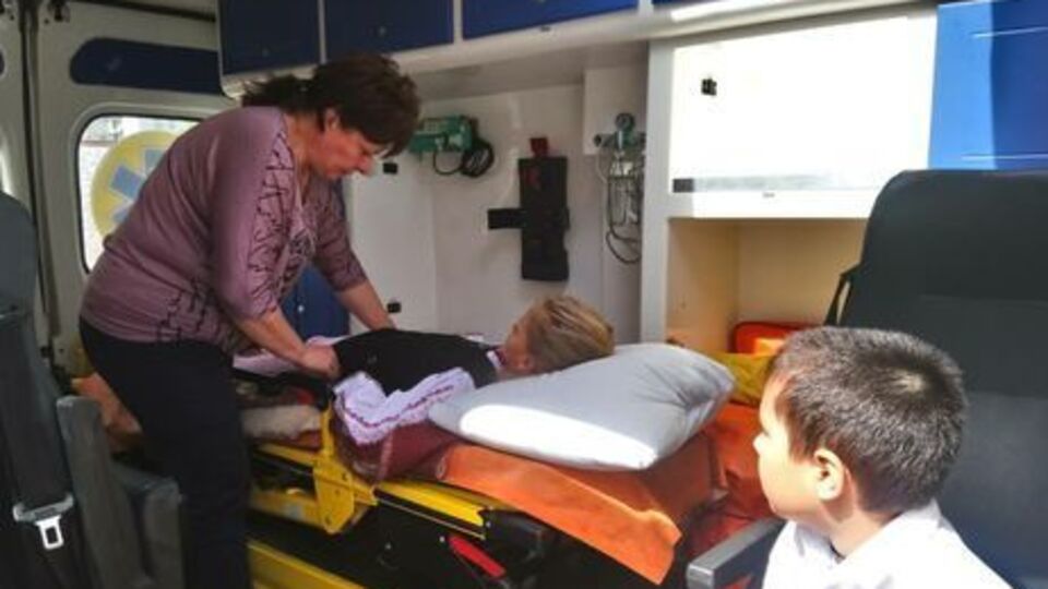 У Черкасах госпіталізовано 53 дітей і двох учителів