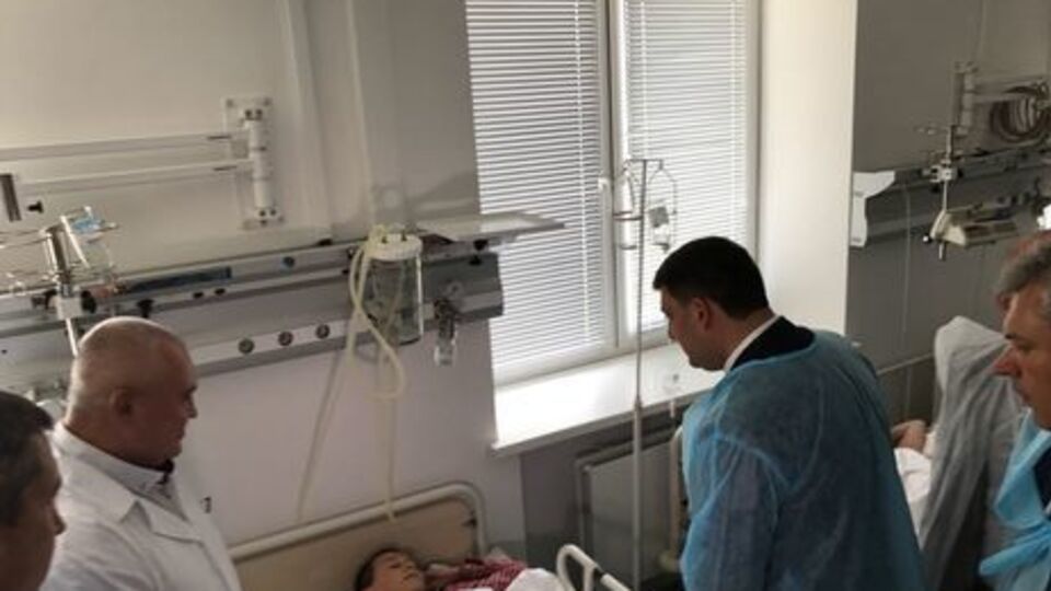 Гройсман повідомив, що стан дітей, госпіталізованих із отруєнням у Черкасах, стабільний