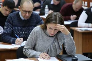 Під час оцінювання судді пройшли психологічні тестування, співбесіди з представниками комісії, склали дворівневий іспит