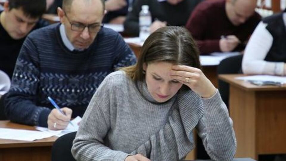 Під час оцінювання судді пройшли психологічні тестування, співбесіди з представниками комісії, склали дворівневий іспит