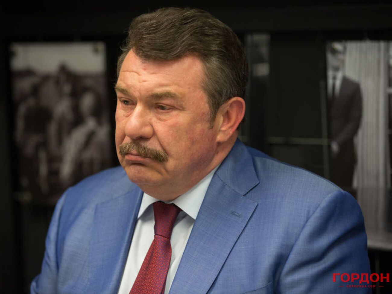 Кузьмук заявил, что Азаров умел работать и отдыхать