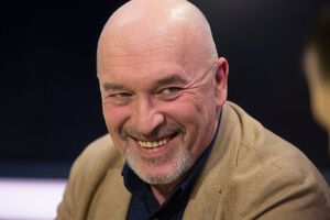 Тука: В момент войны, внутренней нестабильности, неимоверного разгула коррупции я не являюсь сторонником, извините за выражение, повальной демократии