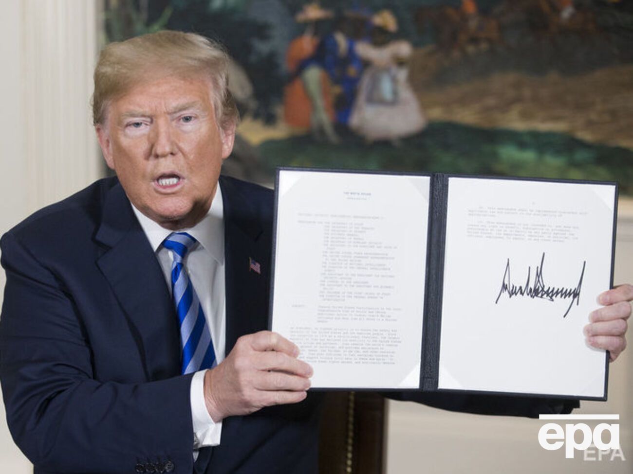 Трамп подписал указ о выходе из соглашения по иранской ядерной программе, а также другие новости вторника