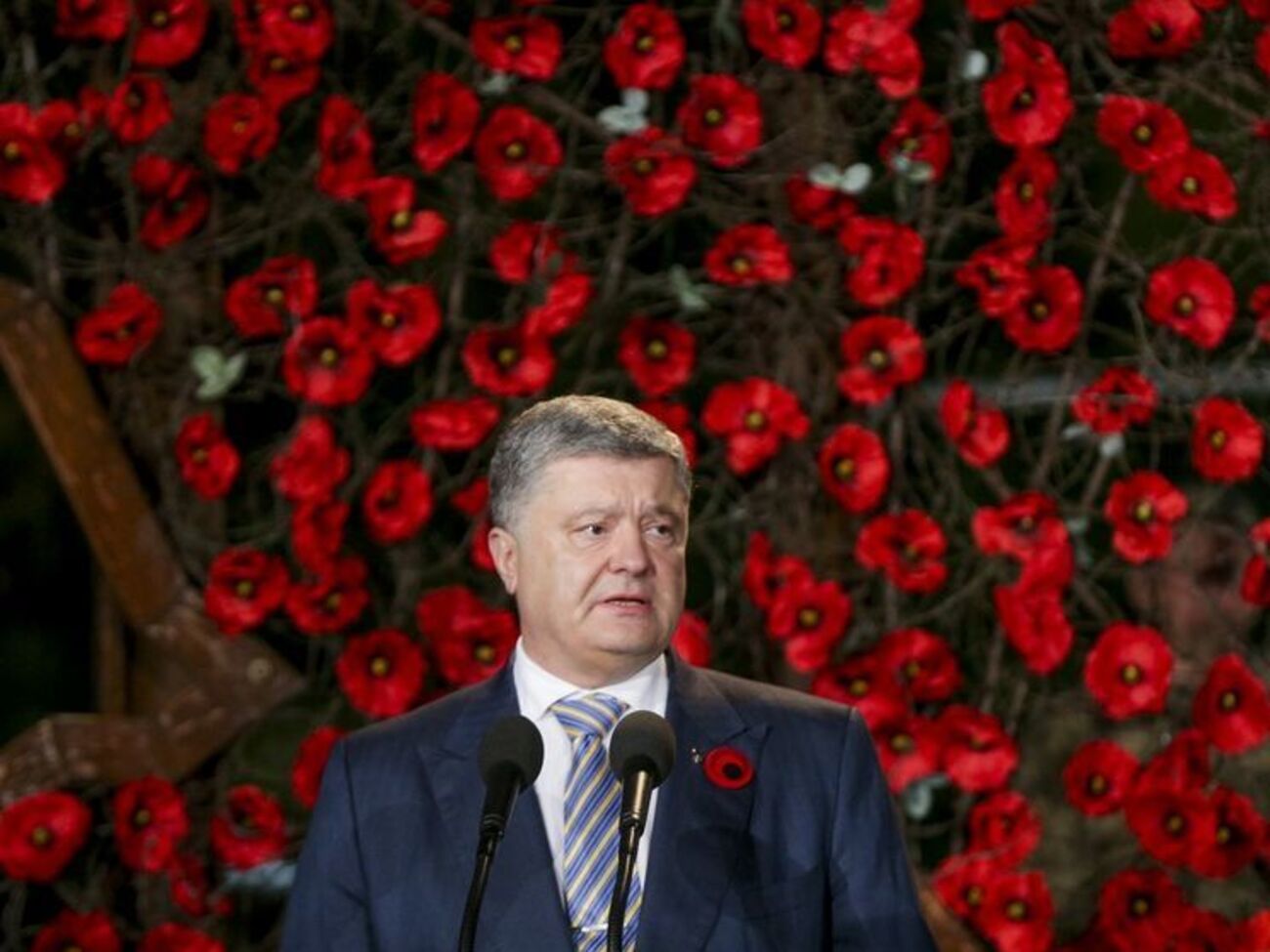 Порошенко нагадав про "зворотну сторону перемоги"