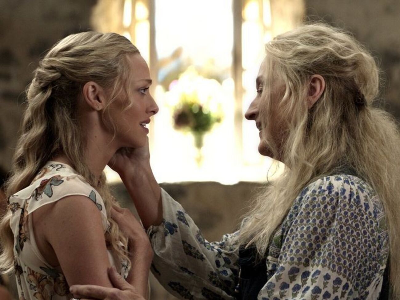 У центрі сюжету героїня Стріп у молодості