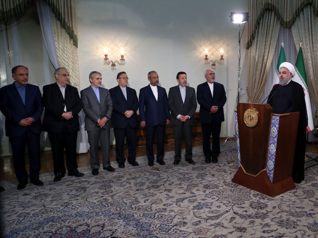Рухани отметил, что Тегеран намерен провести консультации с остальными участниками ядерной сделки
