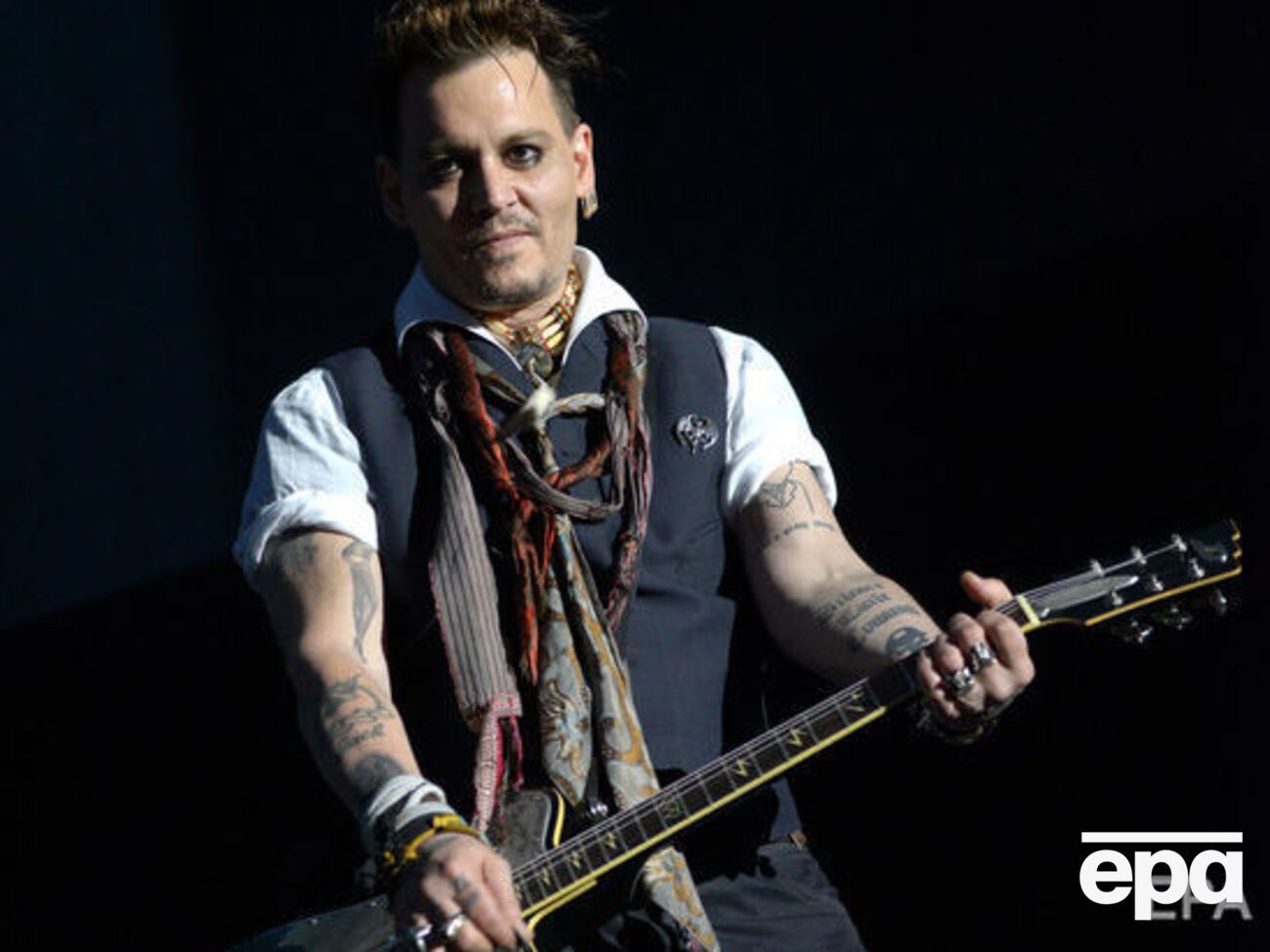 Депп приехал в Россию с группой Hollywood Vampires