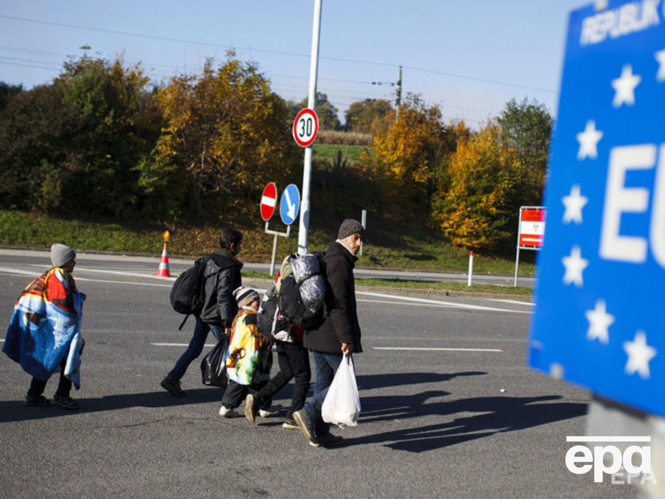 В Угорщині хочуть законодавчо закріпити право відмови у прийманні біженців
