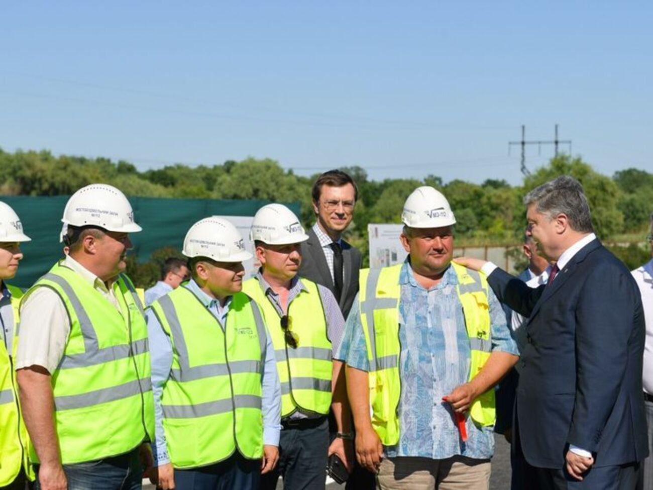 Порошенко (крайний справа): Только объединение усилий позволит решать сложные проекты