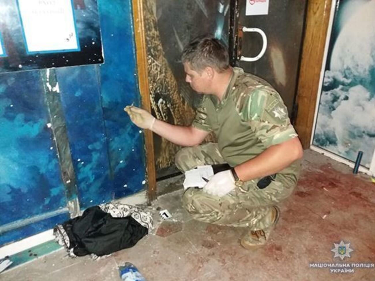 На месте происшествия работают правоохранители