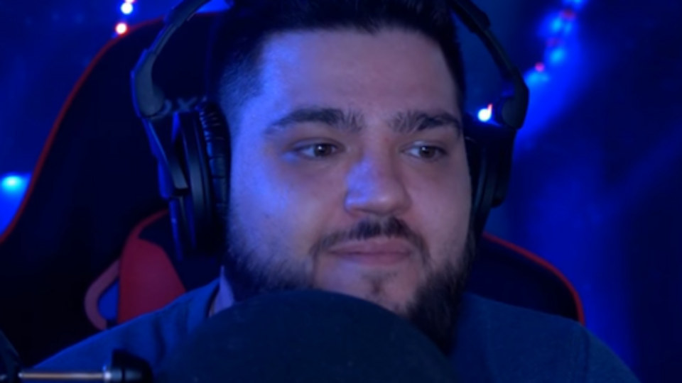 Вольнов потребовал от российских полицейских задержать хулиганов, оскорбляющих Путина