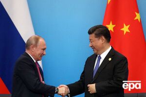 Путин подарил Си Цзиньпину баню из сибирского кедра, орехи, мед и чай