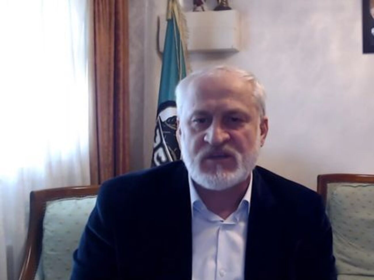 Закаев: Что-то мешает Трампу быть более откровенным по отношению к Путину