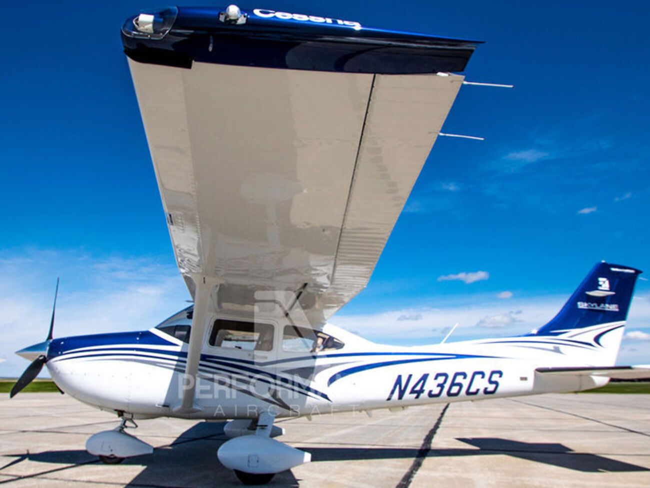 Cessna&nbsp;182T&nbsp;&ndash; самолет общего назначения