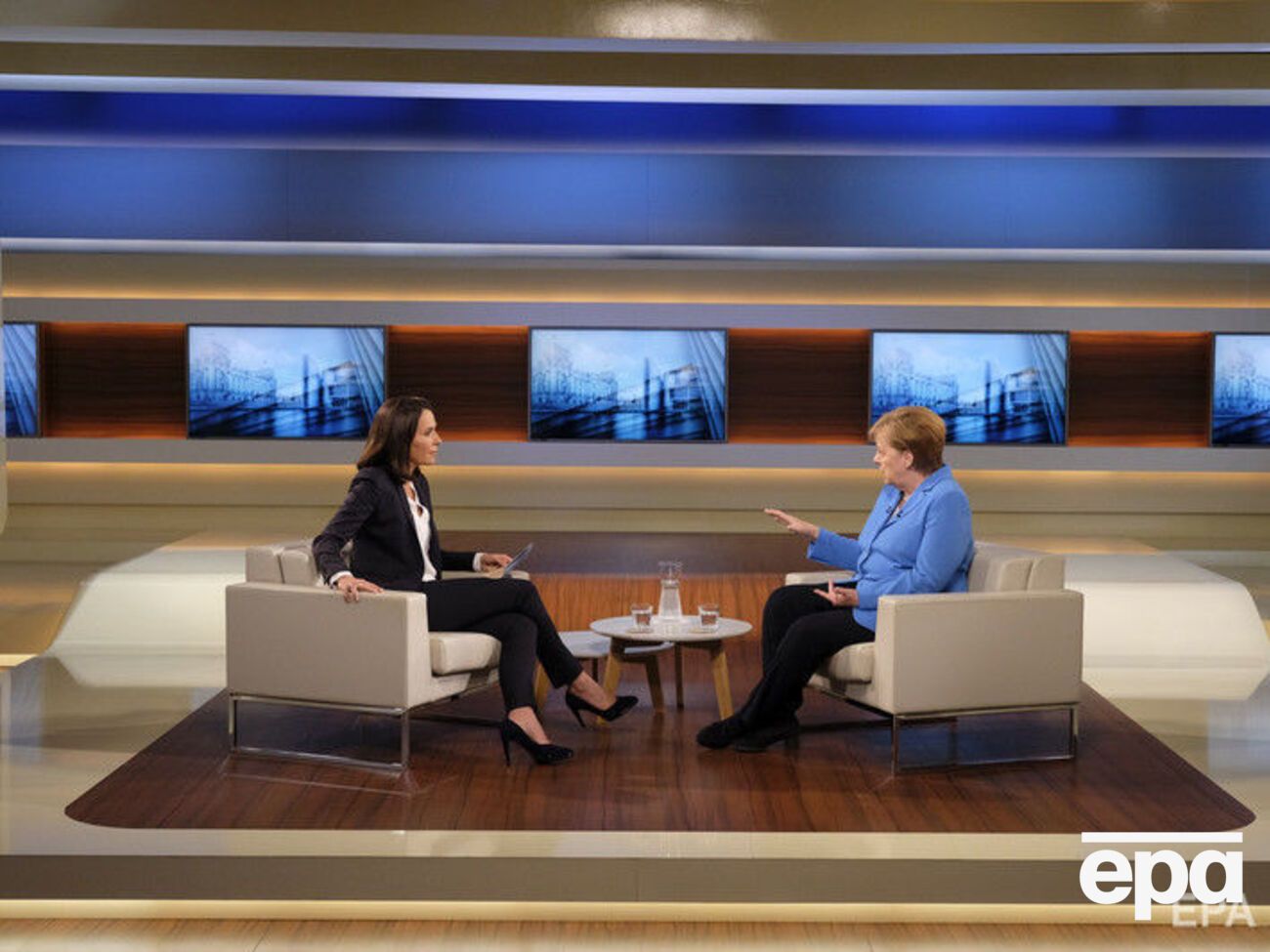 Меркель может поехать на ЧМ в Россию