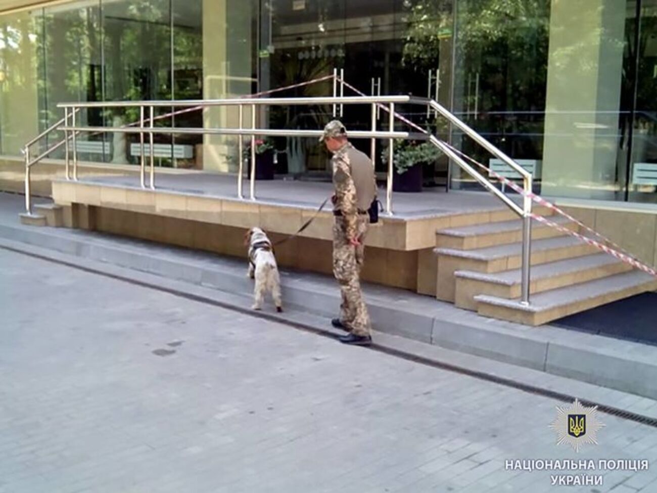 Правоохранители проверяют информацию о минировании бизнес-центров