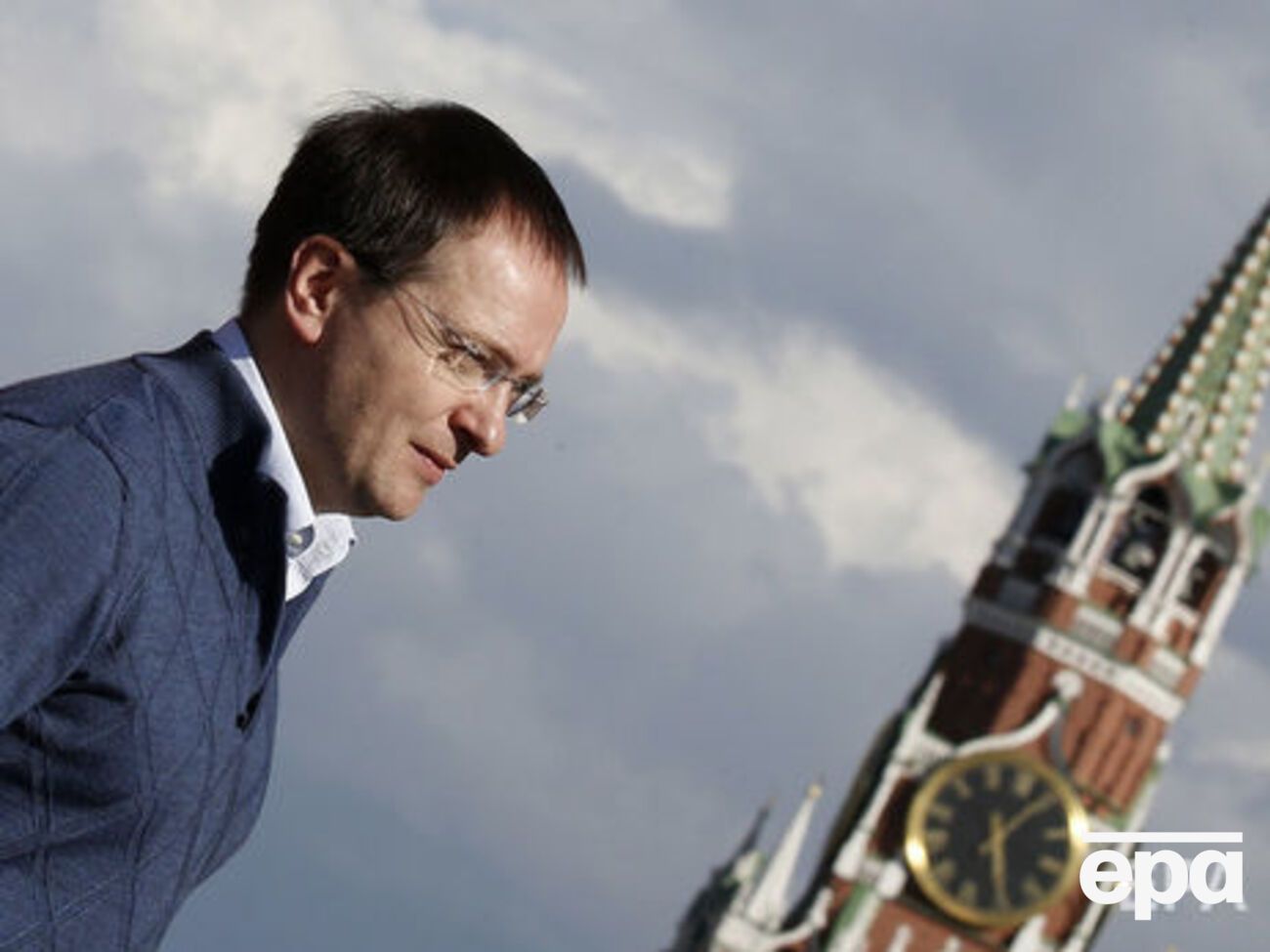 Мединский: Надо относиться к людям по-человечески