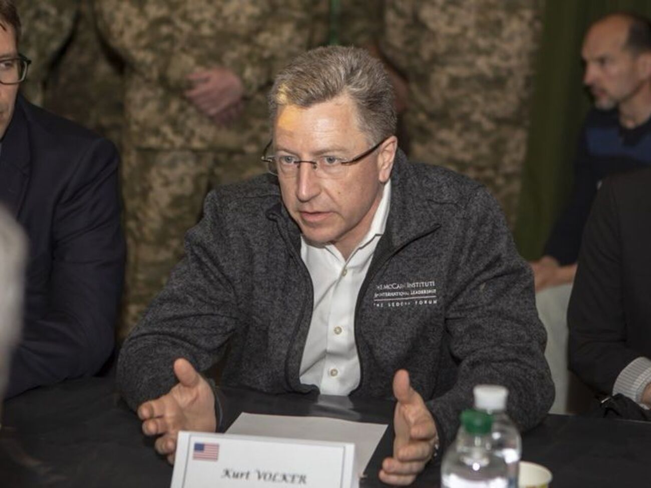 Волкер: На сході України спостерігається гаряча війна