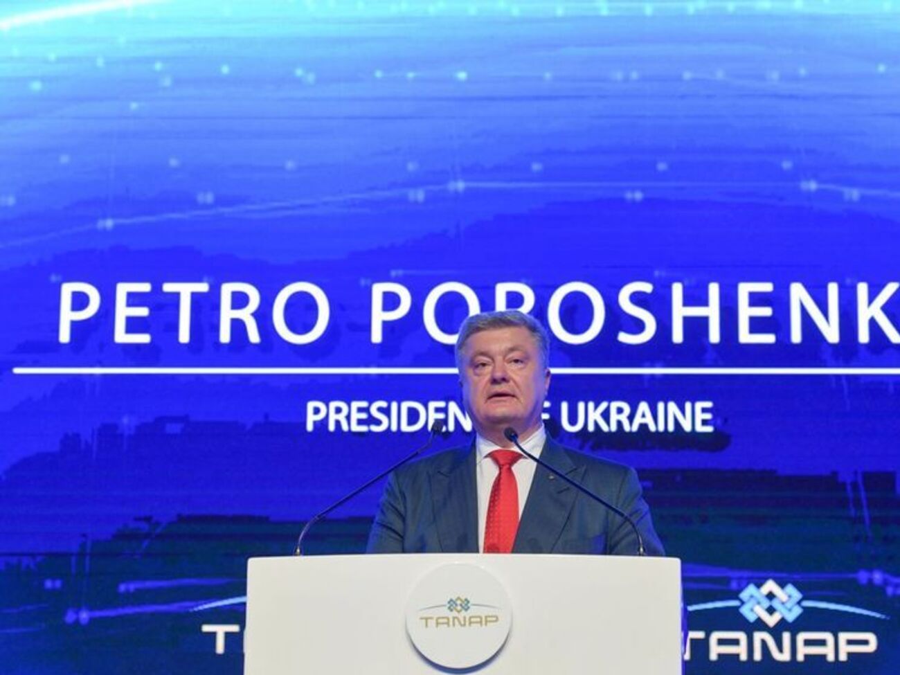 Порошенко виступив на церемонії відкриття газопроводу