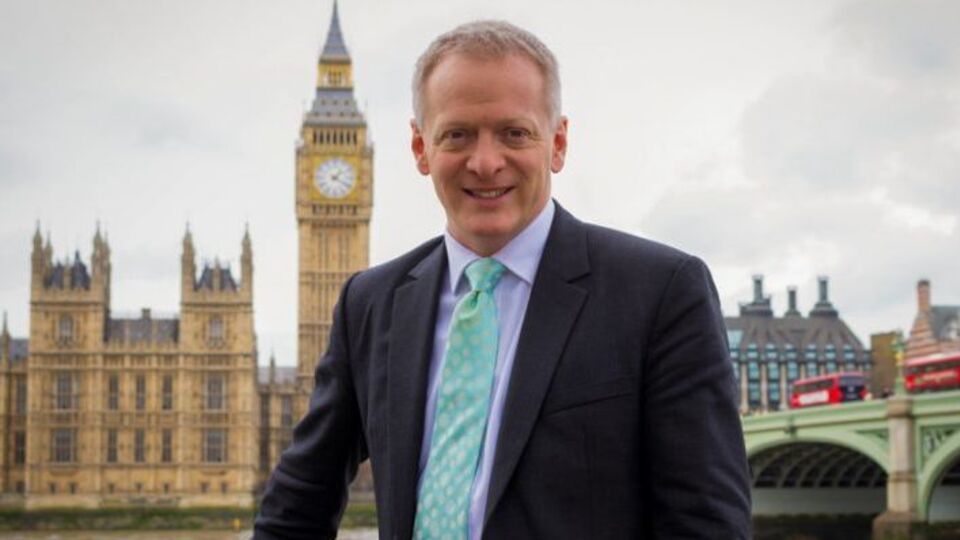 Министр юстиции Великобритании Ли покинул кабинет накануне важного голосования за проект закона о Brexit