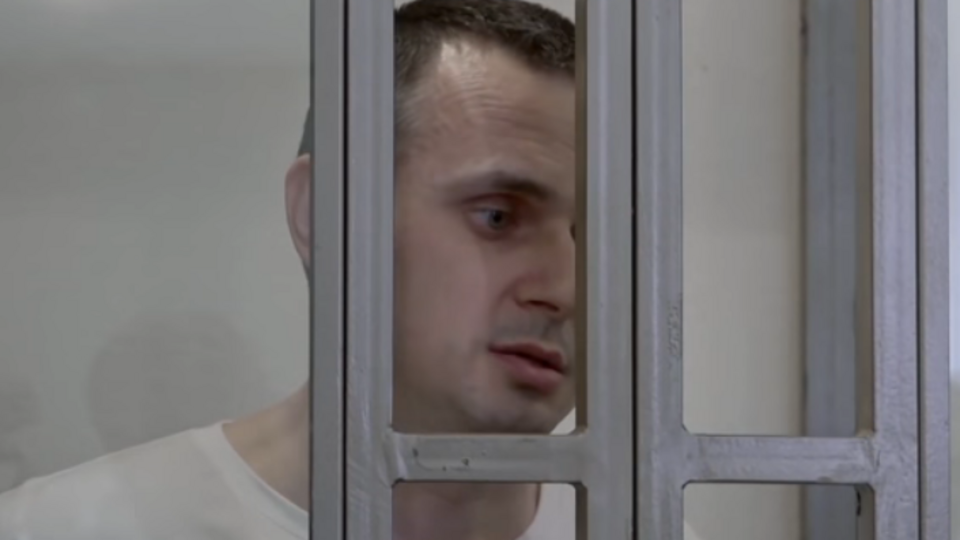 Сенцов голодує із 14 травня