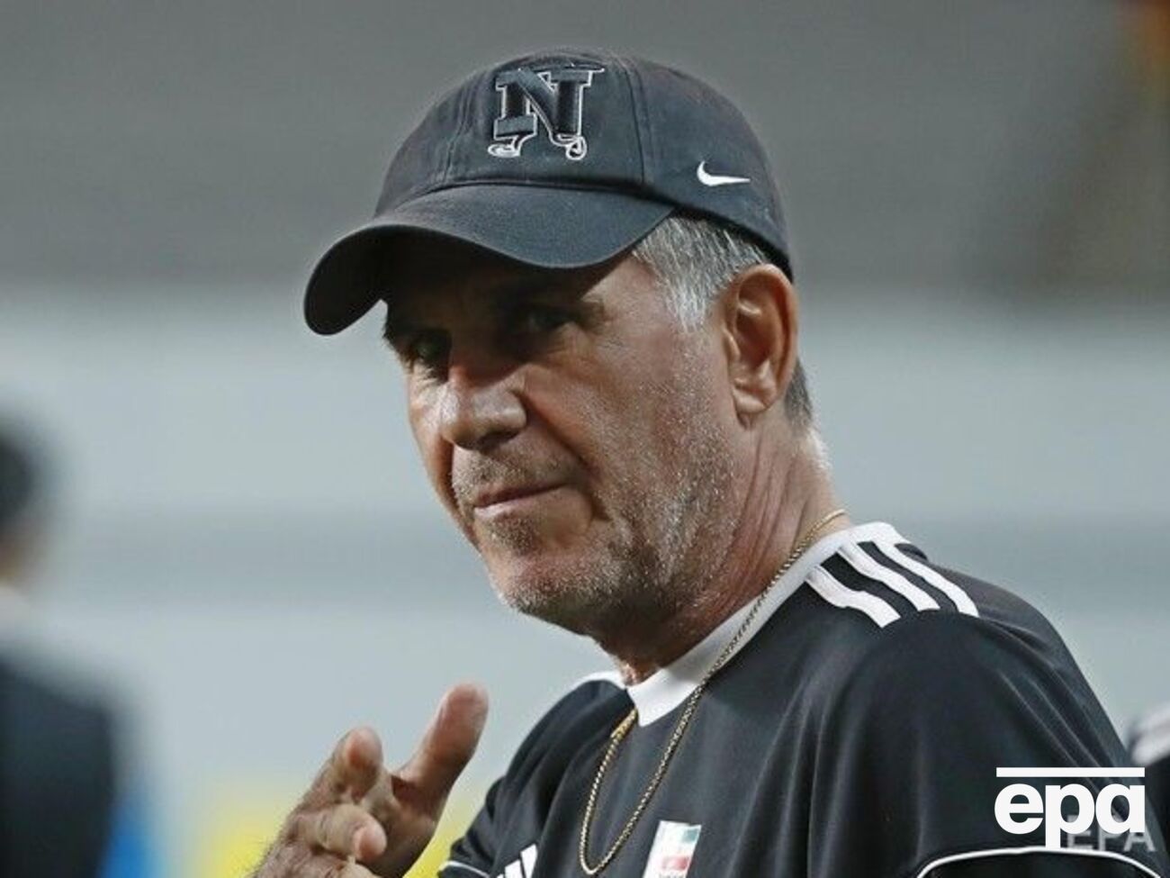 Кейруш потребовал от Nike извинений за "высокомерное поведение"