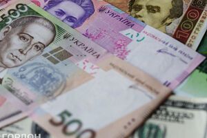 Bloomberg повідомило про зміцнення гривні, незважаючи на проблеми в українській економіці