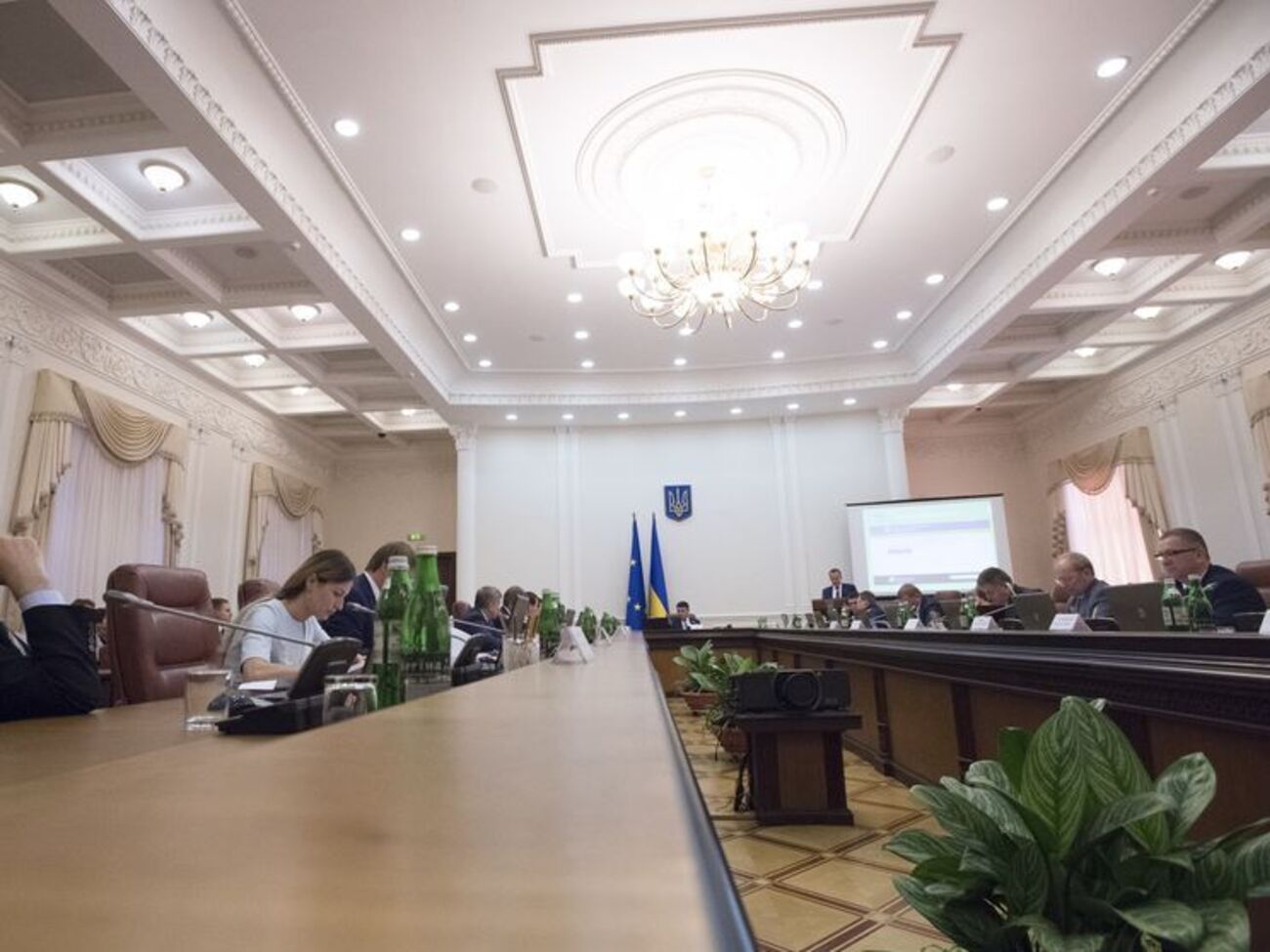 Правительство разрешило вместо кассовых аппаратов использовать другие устройства
