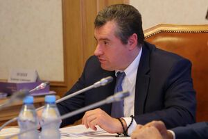 Слуцкий предположил, что у истории с ним есть режиссер