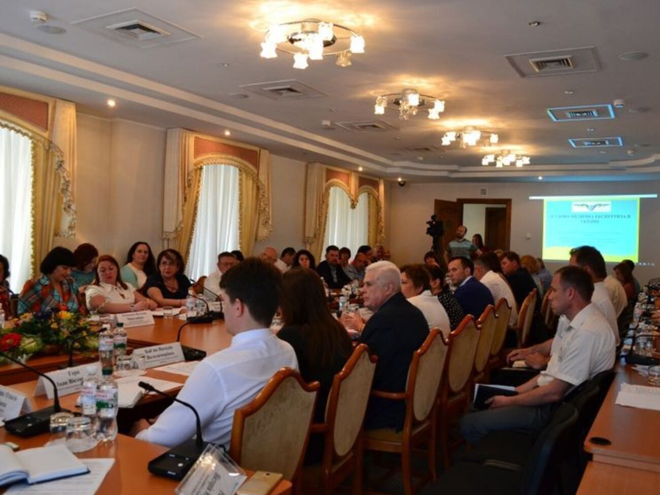 В комитете заверили, что не вносили непубличных изменений в закон "О Высшем антикоррупционном суде"