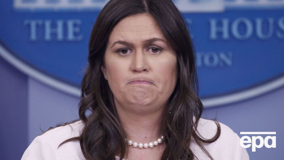 Сандерс стала спікером Білого дому в липні 2017 року